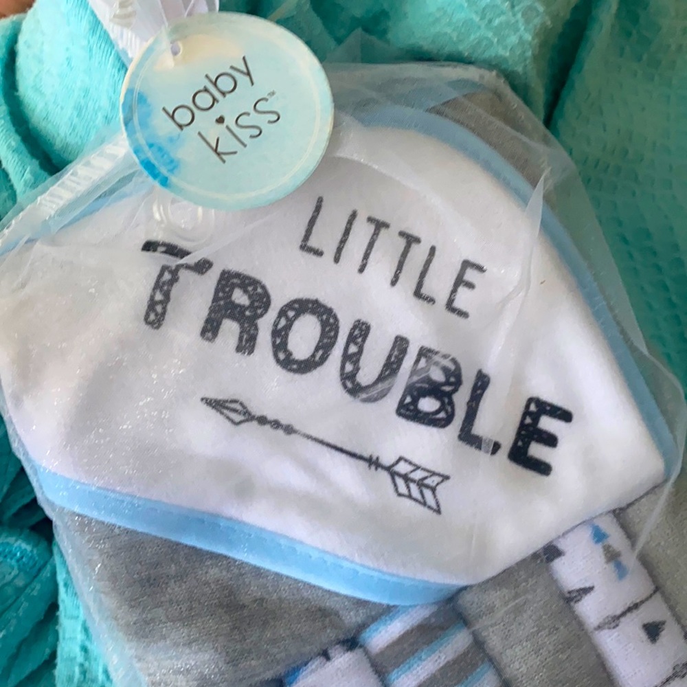 🛁 Hooded Towel + Washcloth Set